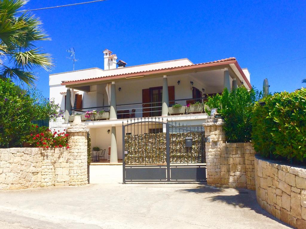 B&B All'Ombra Degli Ulivi Ostuni Dış mekan fotoğraf